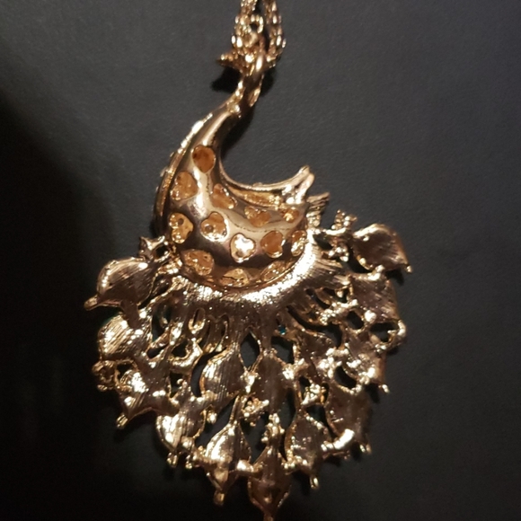 COPY - NWT Crystal peacock necklace by Betsey Johnson - Picture 7 of 7